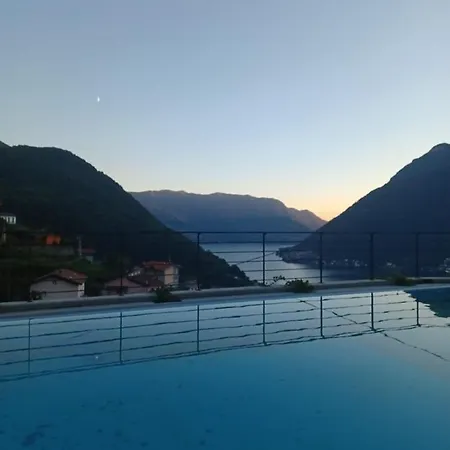 Art Vista